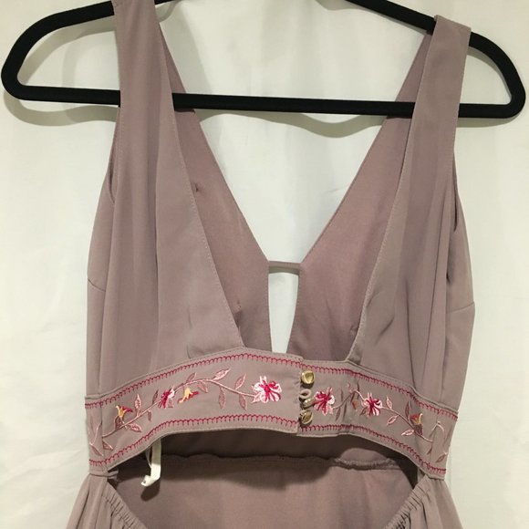 floor length dusty lilac backless dress - Picture 2 of 3